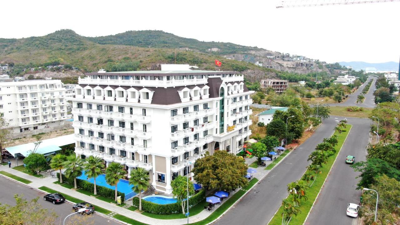 Orbit Resort&Spa Nha Trang Exterior foto
