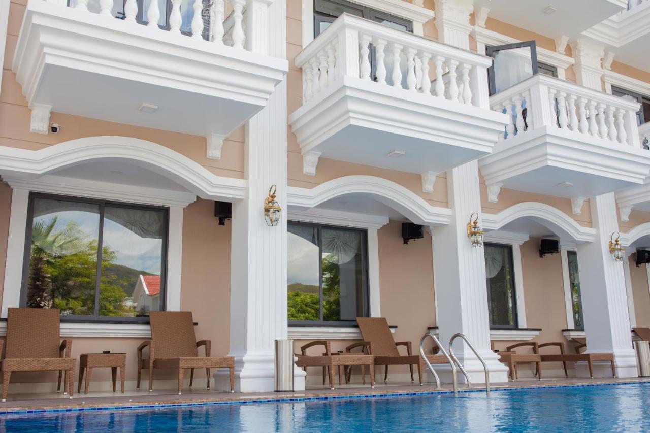 Orbit Resort&Spa Nha Trang Exterior foto